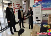 市人大代表助力疫情防控 為社區工作人員捐贈“暖心藥”
