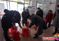 在職黨員進社區 義務消殺抗疫情