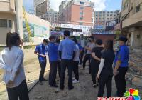 新興街道重拳出擊拆違建開創創城新局面