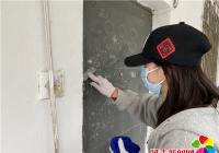 丹延社區攜手大學生志愿者開展清潔樓道志愿服務活動