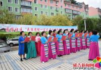 園校社區舉辦“民族團結一家親 攜手共敘鄰里情”中秋聯歡會
