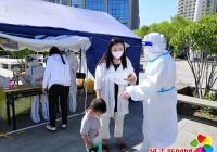 新興街道民平社區(qū)開展“關(guān)愛(ài)兒童 反對(duì)拐賣”宣傳活動(dòng)